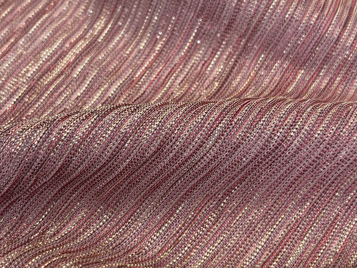 Pleated Lurex swatch, 100% Polyester